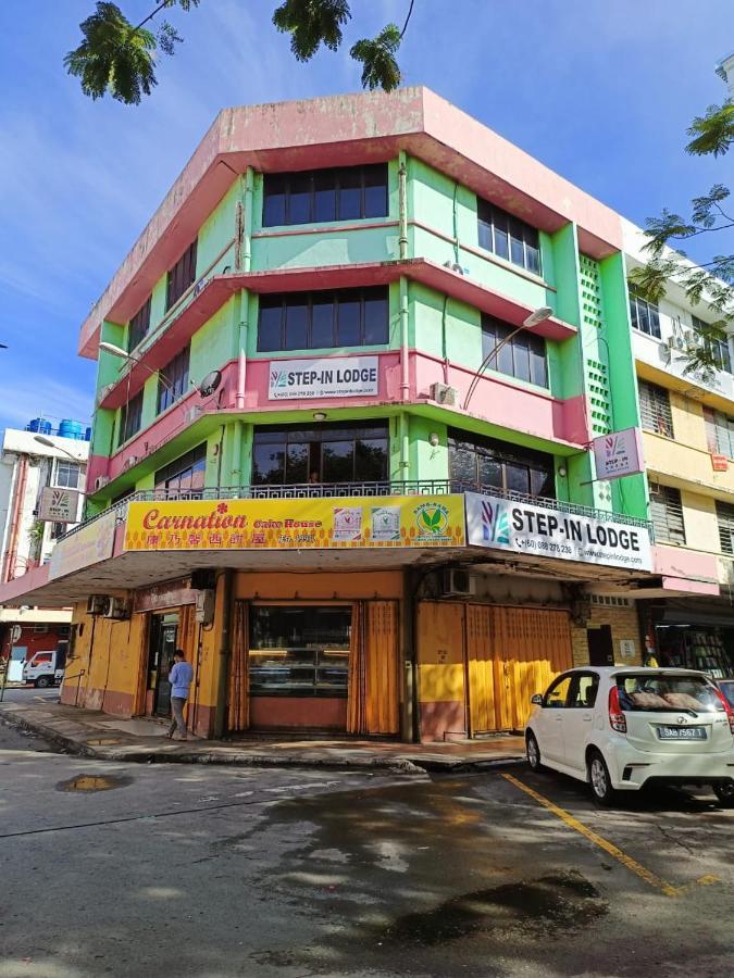 Step-In Lodge Kota Kinabalu Eksteriør billede