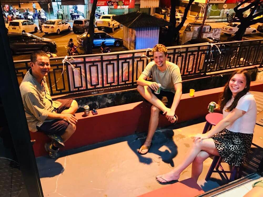 Step-In Lodge Kota Kinabalu Eksteriør billede
